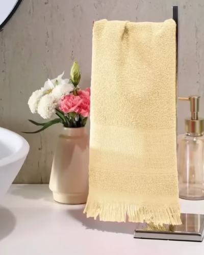 Amarelo