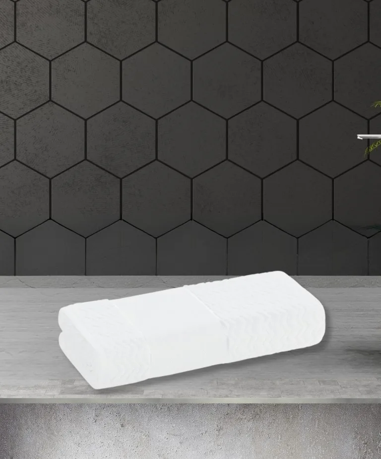 Toalha de Banho Karsten Verona 66X140 cm para Bordar Ponto Cruz