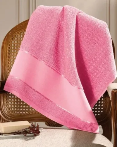 Rosa Pink