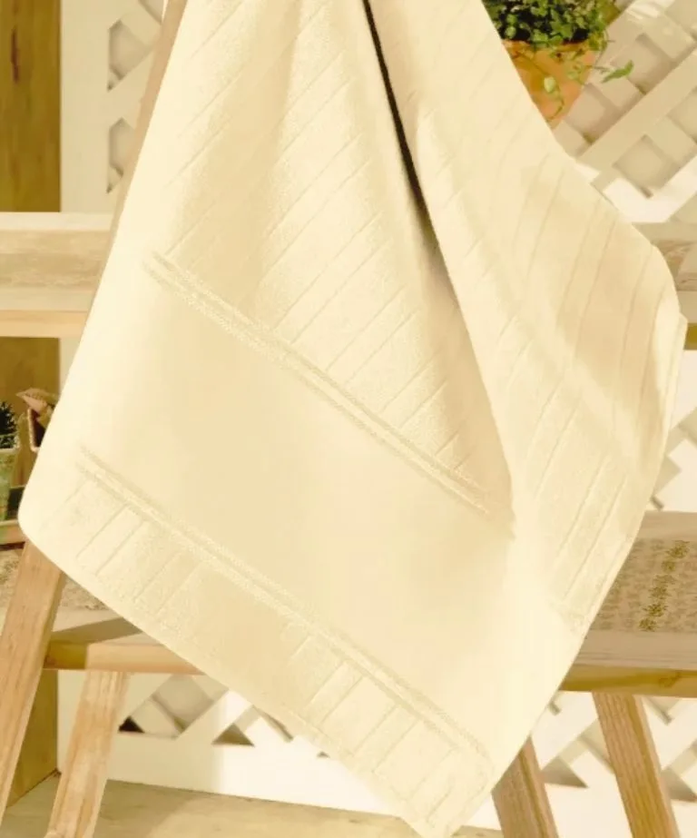 Toalha de Lavabo Döhler Artesanalle 30X45 cm para Pintar e Bordar bege claro